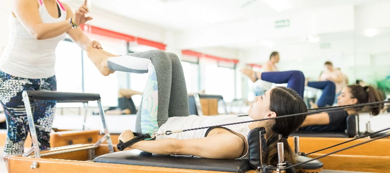 Pilates Studio (Segunda, Quarta e Sexta | 19h | 15 anos em diante)