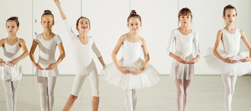 Ballet Clássico Infantil (Terça e Quinta | 15h às 16h | de 6 a 7 anos)