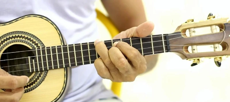 Cavaquinho (Ter e Qui | 17h às 19h | a partir de 12 anos)